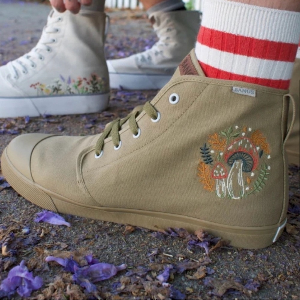 BANGS | MUSHROOM MEADOW VEGAN CANVAS HIGH-TOPS - Picture 3 of 14